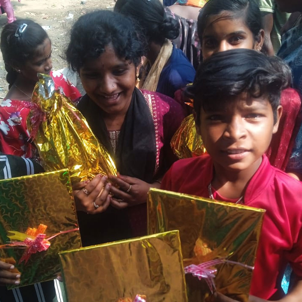 Christmas gift distribution event - Timeless Foundation