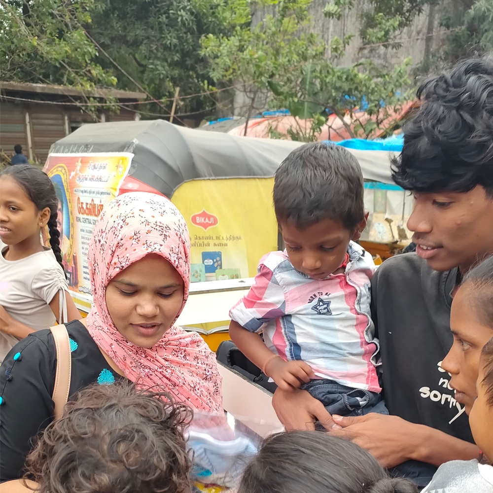 Cloths and snacks distribution event - Timeless Foundation